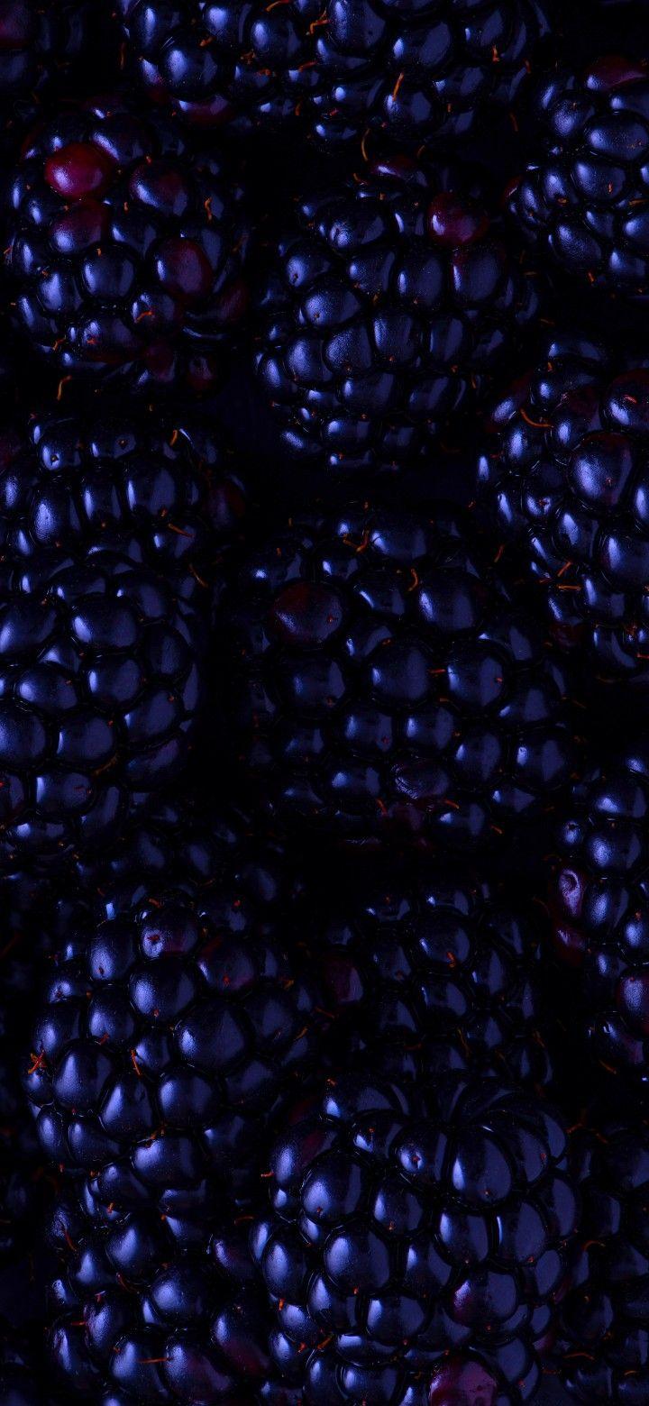 Wholesome Berry Medley: Farm-Picked Delight